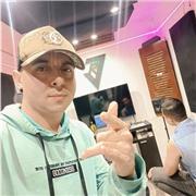 Profesor con experiencia en producción musical mezcla y mastering